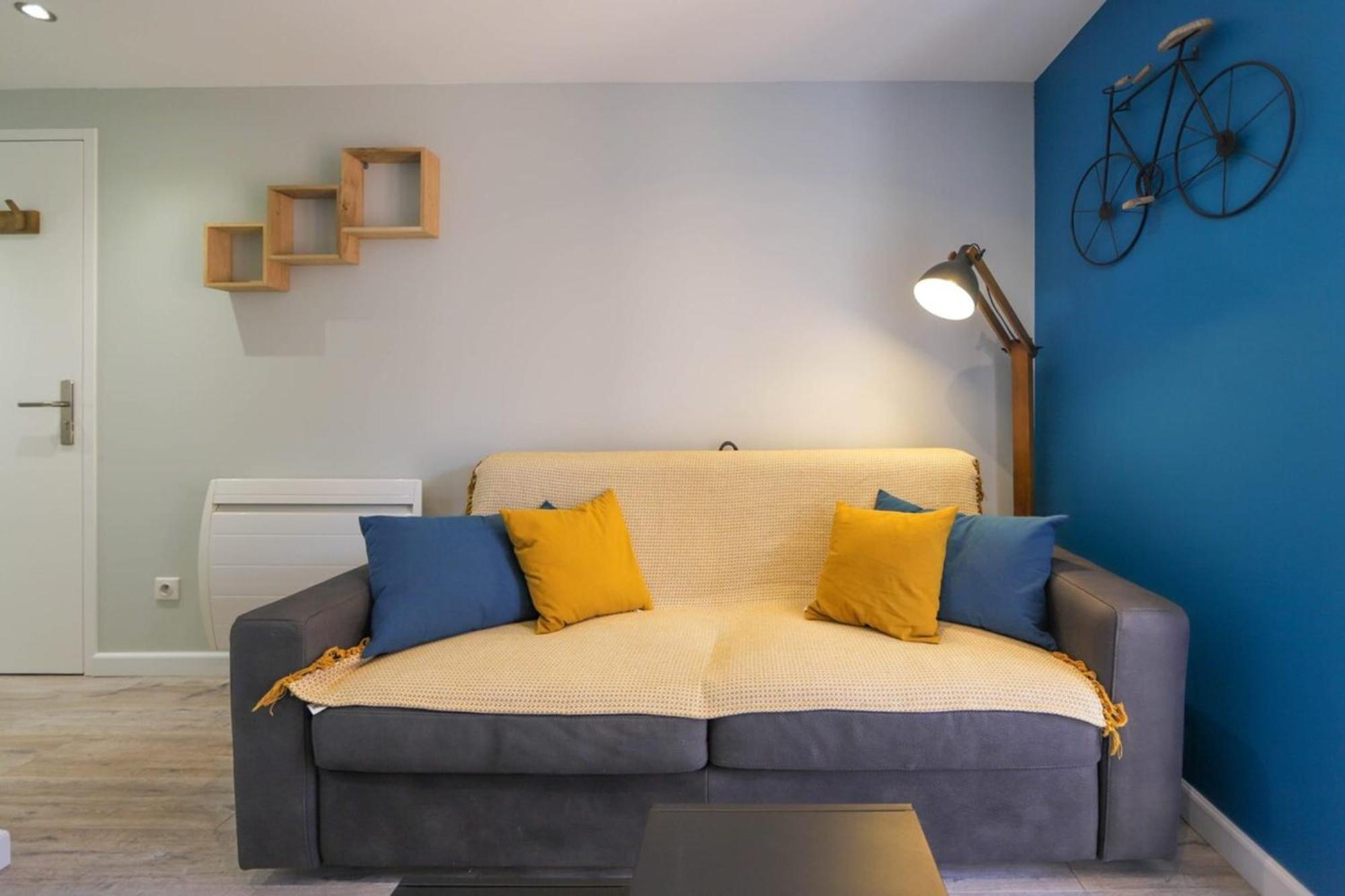 A L'Aventure ! Joli T2 Avec Balcon Centre Ville Annecy Zewnętrze zdjęcie