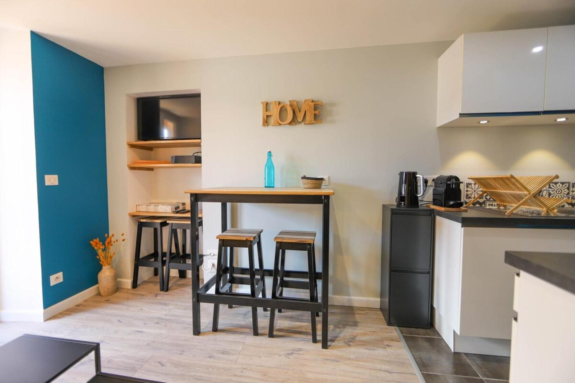 A L'Aventure ! Joli T2 Avec Balcon Centre Ville Annecy Zewnętrze zdjęcie