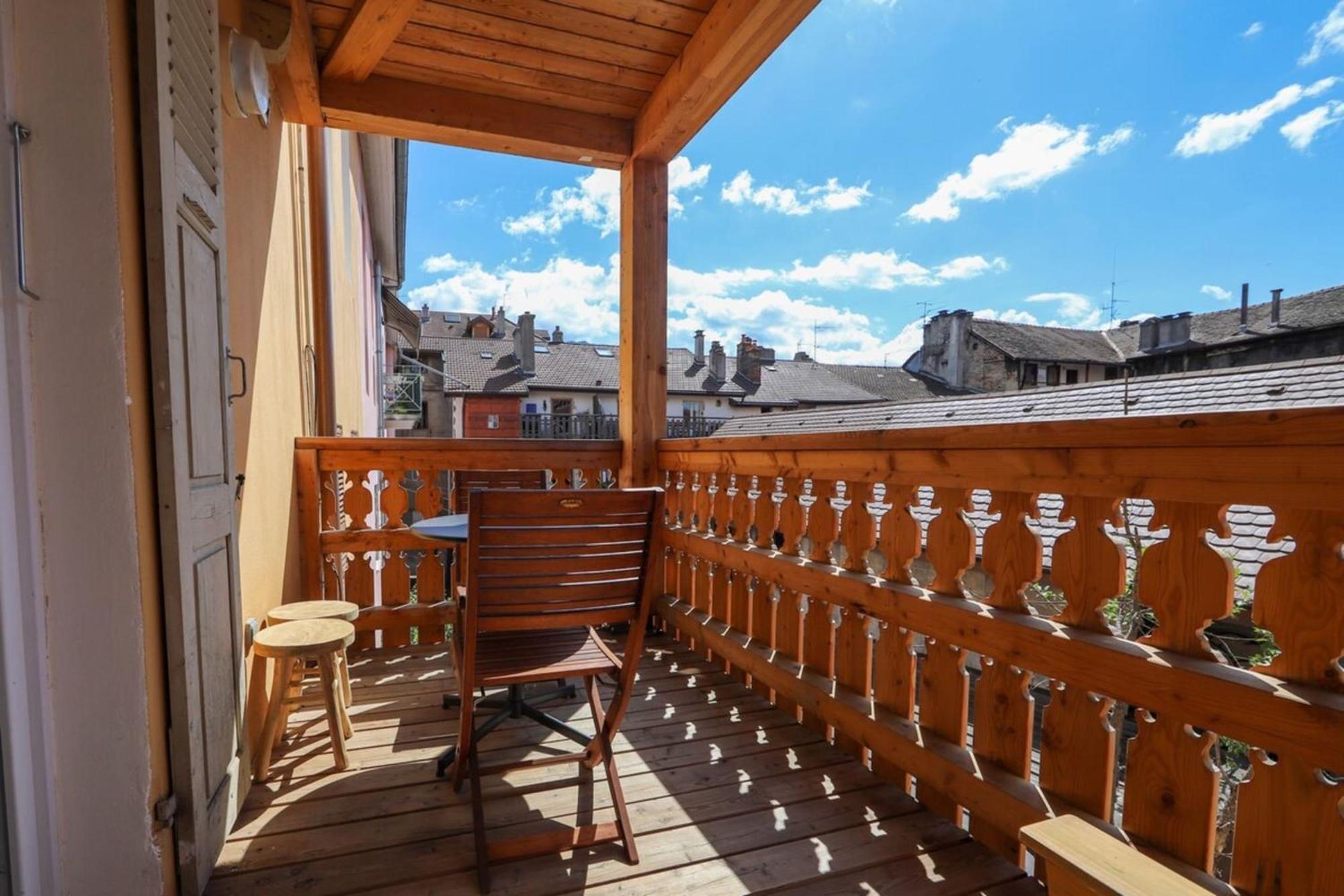 A L'Aventure ! Joli T2 Avec Balcon Centre Ville Annecy Zewnętrze zdjęcie